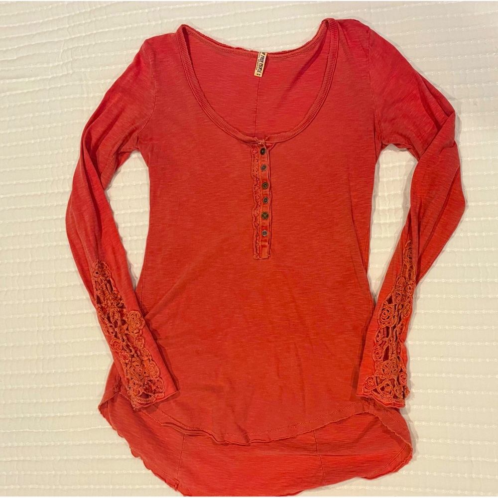 FREE PEOPLE